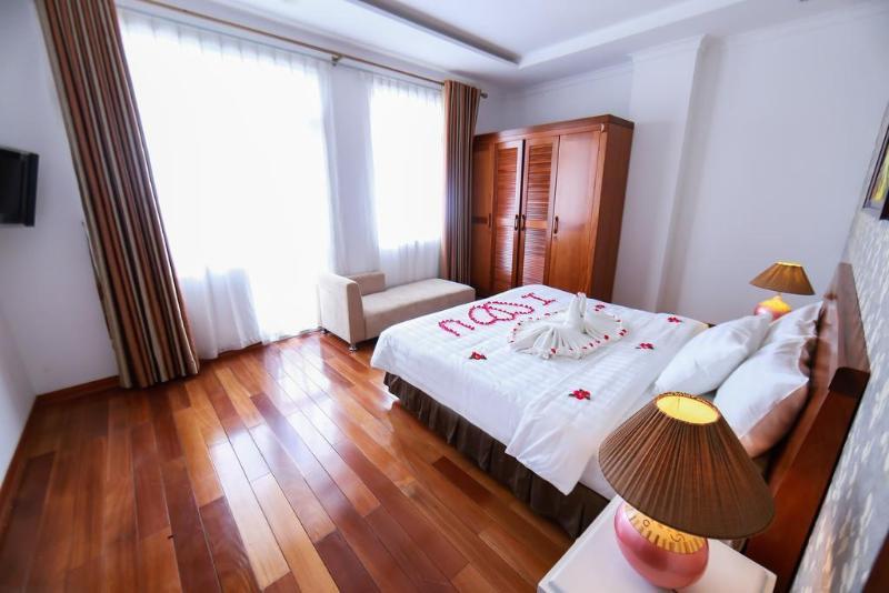 Tran Hotel Hanoi Exterior photo